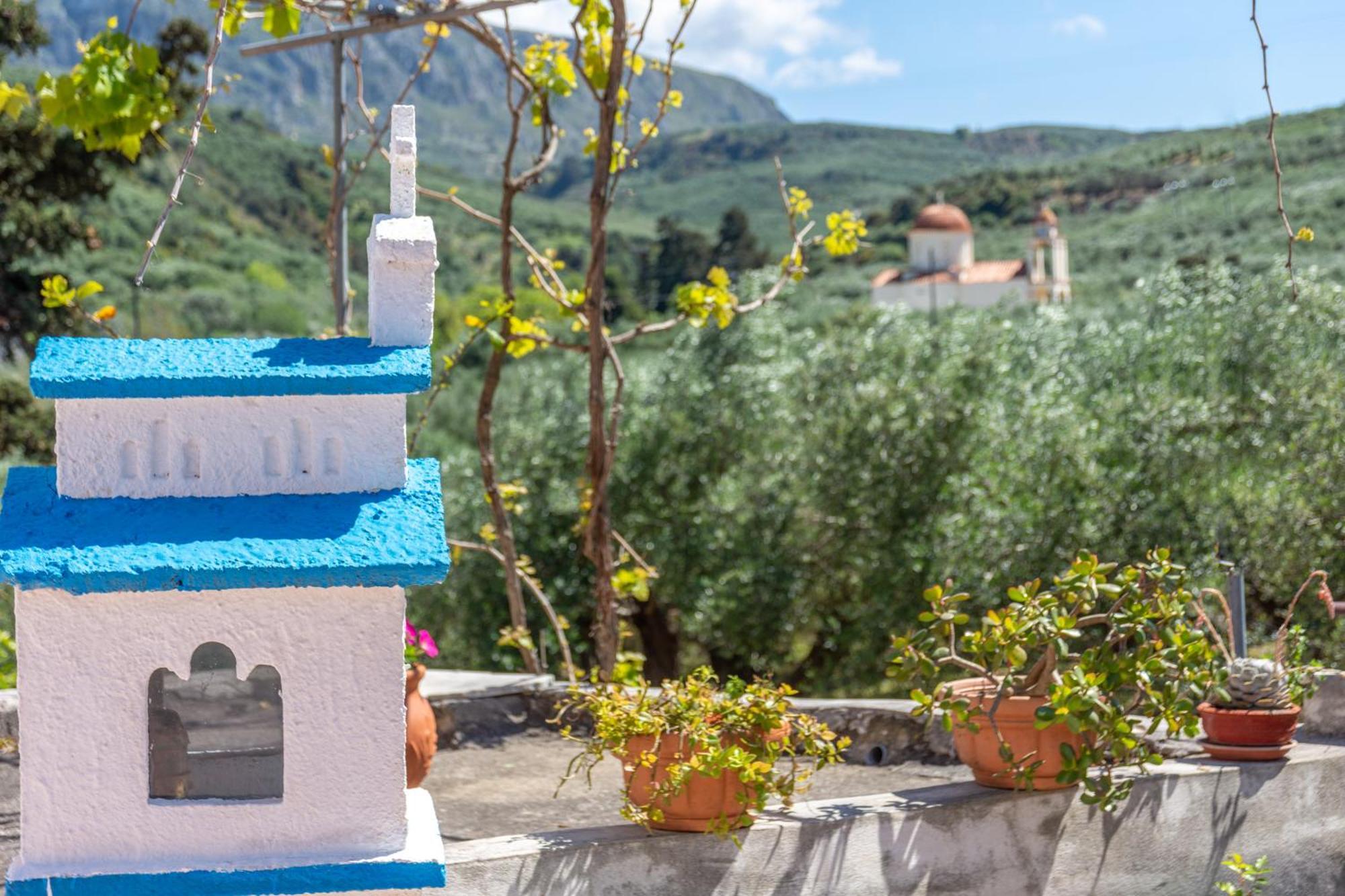 Achilleas Deluxe Αpartment -Pet Friendly-Parking-Mountain View Villa Kotsianá Exteriör bild
