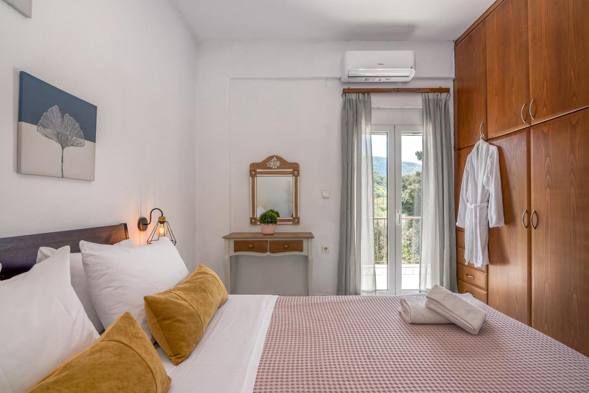 Achilleas Deluxe Αpartment -Pet Friendly-Parking-Mountain View Villa Kotsianá Exteriör bild