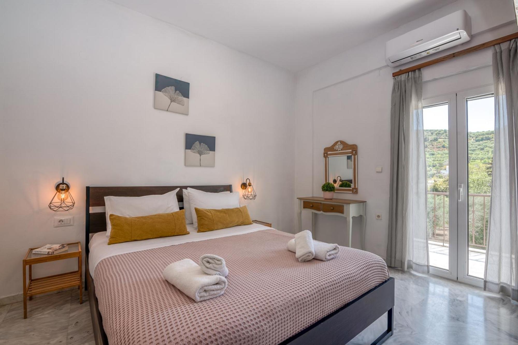 Achilleas Deluxe Αpartment -Pet Friendly-Parking-Mountain View Villa Kotsianá Exteriör bild